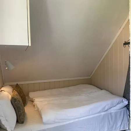 בית נופש Veslegarden *